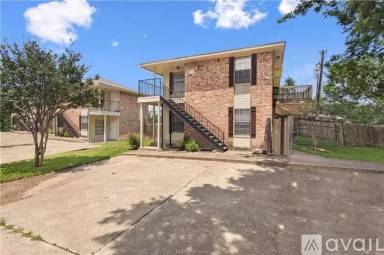Main picture of 1204 Vinyard Ct