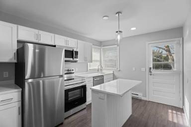 Main picture of 207 Brandegee Ave