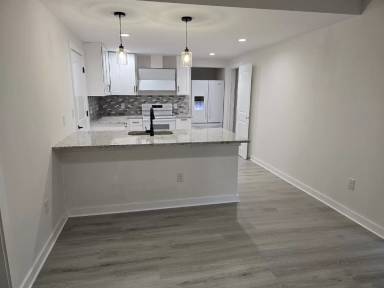 Main picture of 200 Towne Overlook Dr