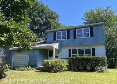 Main picture of 27 Chapman Dr