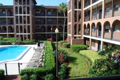 Main picture of 6100 Gulfport Blvd S