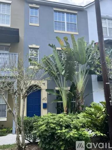 Main picture of 10 N Hyer Ave