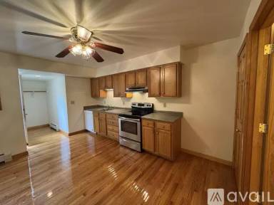 Main picture of 21 Winchester Ct