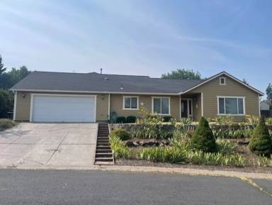 Main picture of 2512 Chantal Ave