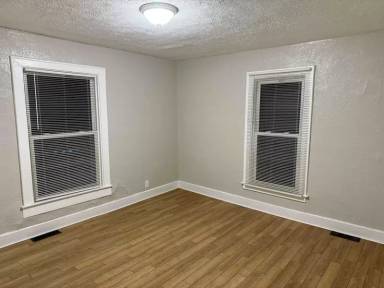 Main picture of 1614 Mack Ave