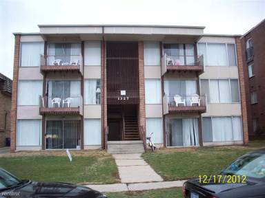 Main picture of 1327 Wilmot St