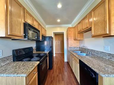 Main picture of 8671 Lake Murray Blvd