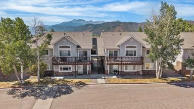 Main picture of 565 Redcliff Cir