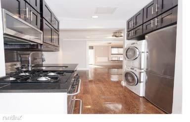 Main picture of 134 Orchard St