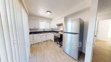 Main picture of 2705 Radio Ln