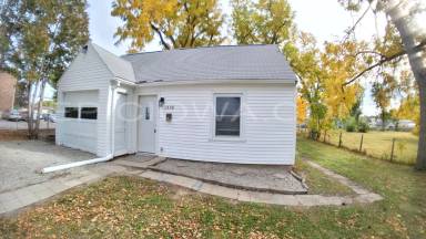 Main picture of 1339 K Ave NE