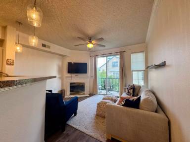 Main picture of 1632 Egret Way