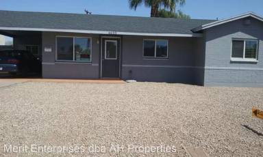 Main picture of 4633 N 24th St