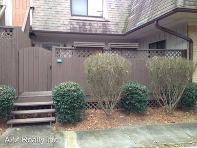 Main picture of 404 Summerwalk Cir