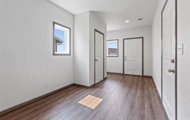 Main picture of 6017 78th Ave S