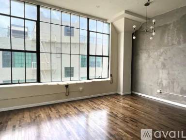 Main picture of Little Tokyo Lofts