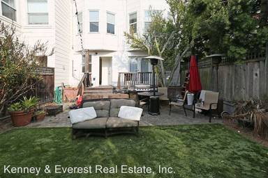 Main picture of 3131 Gough St