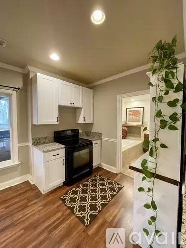 Main picture of 7355 Richmond Way