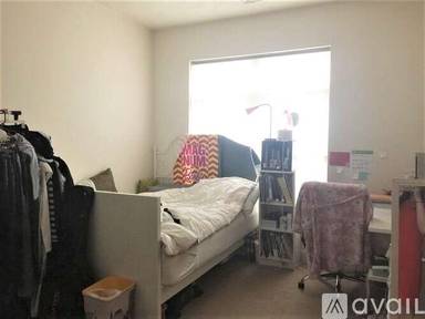 Main picture of 9 Gardner St