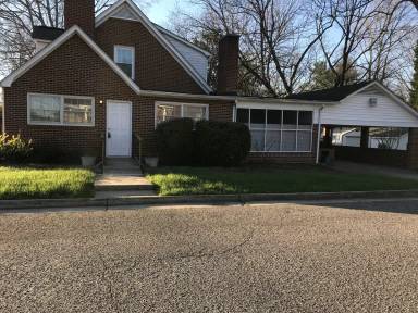 Main picture of 402 Patterson St