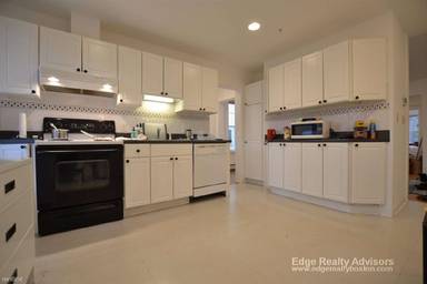 Main picture of 67 Ashford St