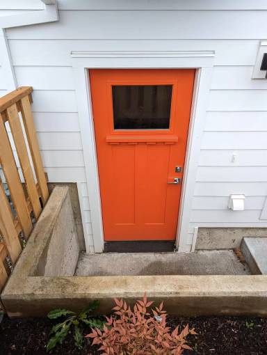 Main picture of 8957 NE Everett St
