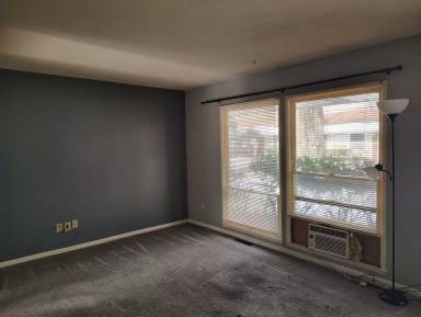 Main picture of 275 Harrison St