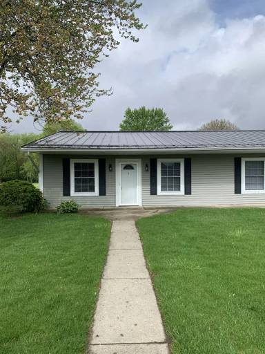 Main picture of 403 N Maple St