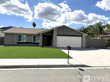Main picture of 3571 Lake Crest Dr