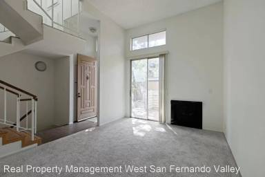 Main picture of 12390 Chandler Blvd