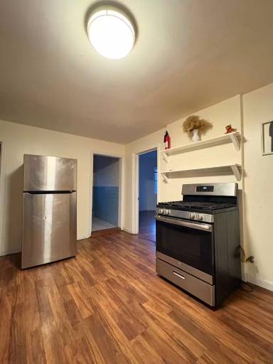 Main picture of 60 Temple St