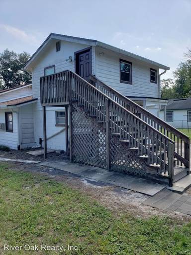 Main picture of 520 Jackson Ave N