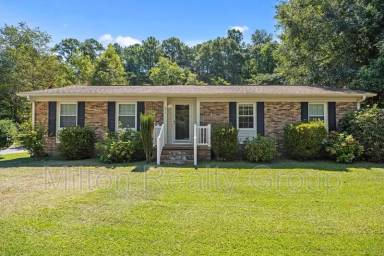 Main picture of 71 Dogwood Ln
