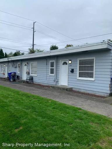Main picture of 410 S Maple St