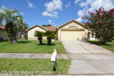 Main picture of 1043 Hornbeam St