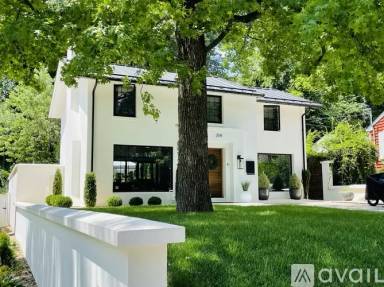 Main picture of 204 Datura Dr