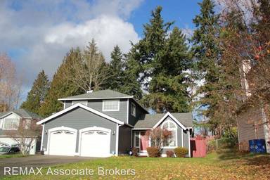 Main picture of 10608 SE 186th St