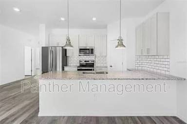 Main picture of 5205 30th St SW