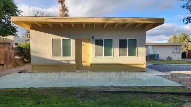 Main picture of 78725 Avenida La Fonda
