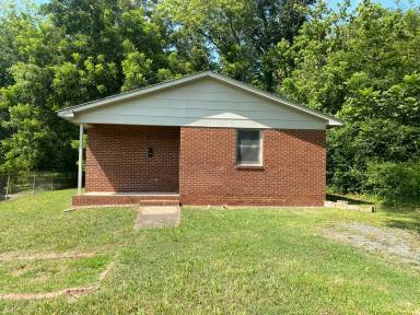 Main picture of 407 Oak St