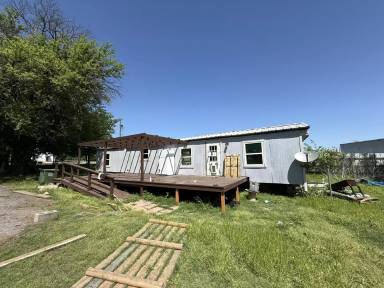 Main picture of 39 FM 1753