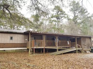 Main picture of 130 Quail Hollow Dr