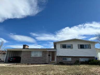 Main picture of 397 Isgreen Cir