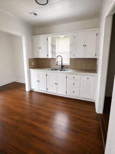 Main picture of 1535 N Boston Pl
