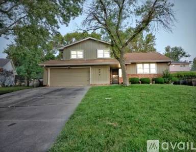 Main picture of 805 Buckboard Blvd