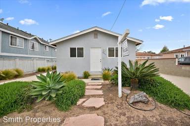 Main picture of 2619 Mathews Ave