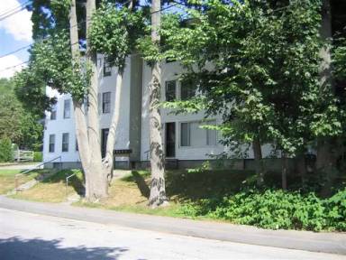 Main picture of 61 Middle St