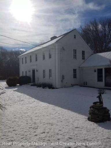 Main picture of 105 Jeremy Hill Rd