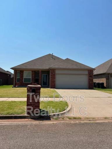 Main picture of 5904 SE 70th St