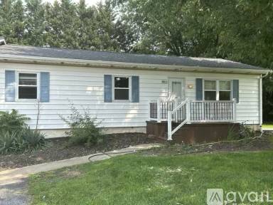 Main picture of 681 Water St
